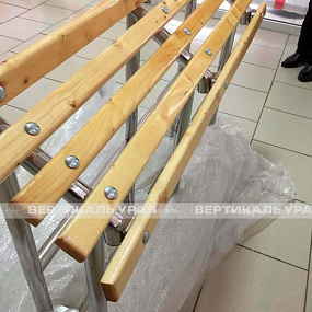 Скамья наклонная, для улицы и помещений, AISI 304, М2